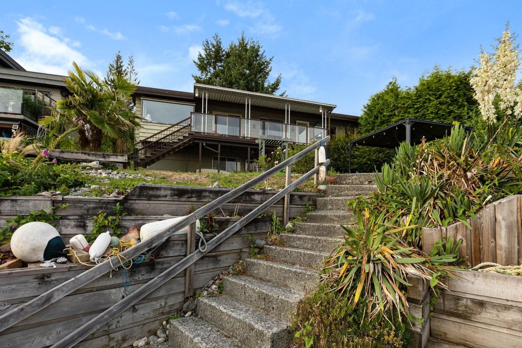 listing image 1107461245539991424