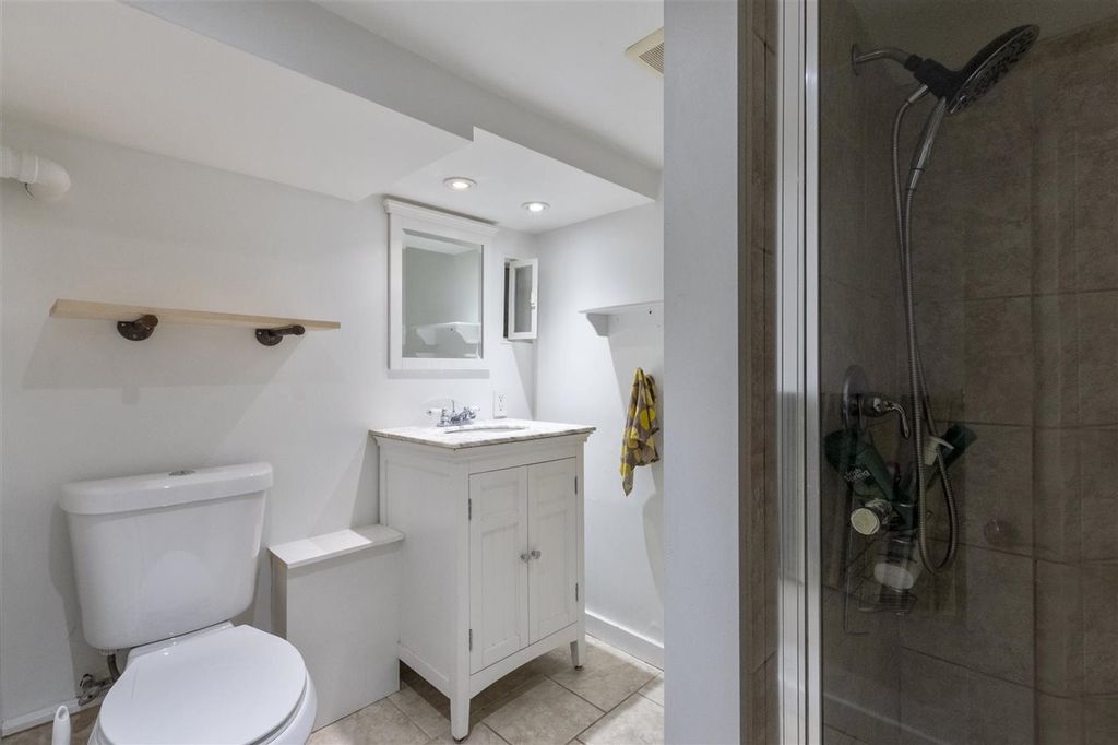 listing image 1105501492443326165