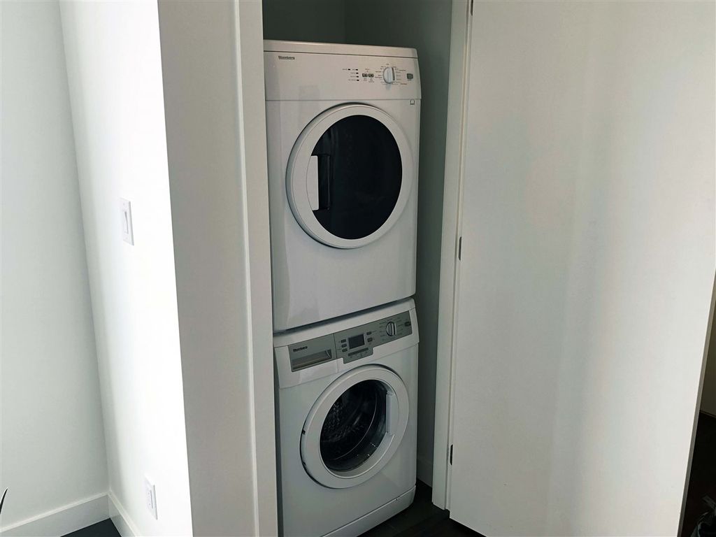 listing image 1108260451177605237