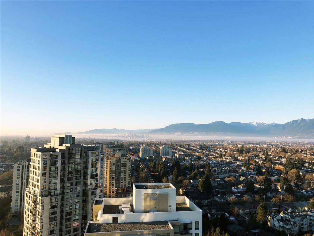 listing image 1107118228877300078