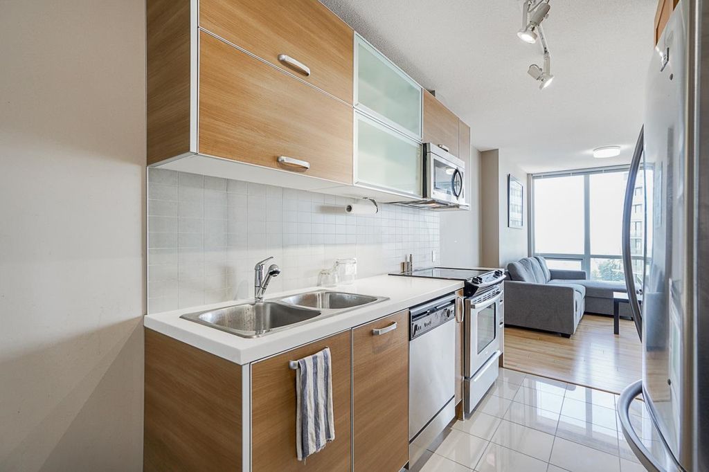 listing image 1105968100687156042