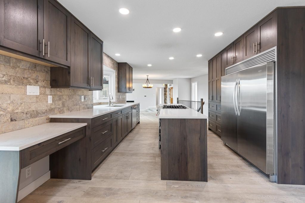 listing image 1100400700875558878