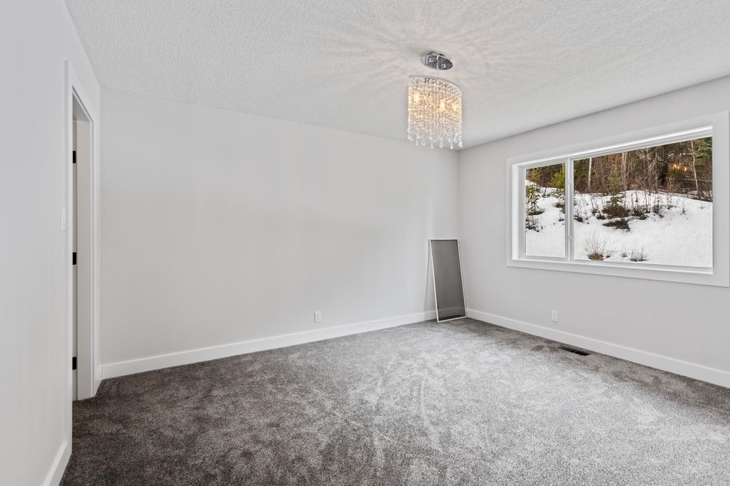 listing image 1101725275115605086