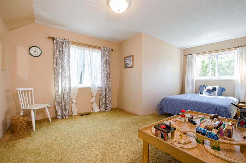 listing image 1108763863870022283