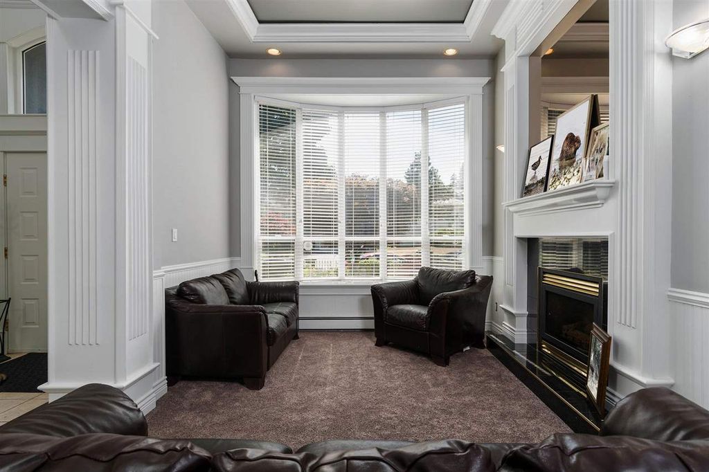 listing image 1106836408614230803