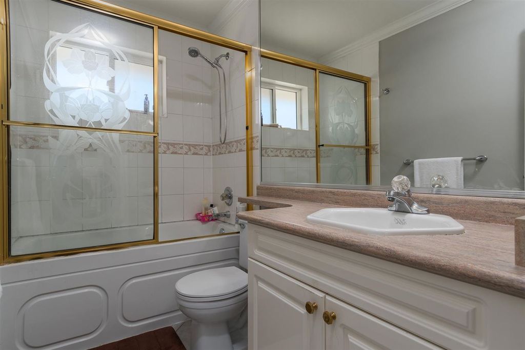 listing image 1105777246371677263