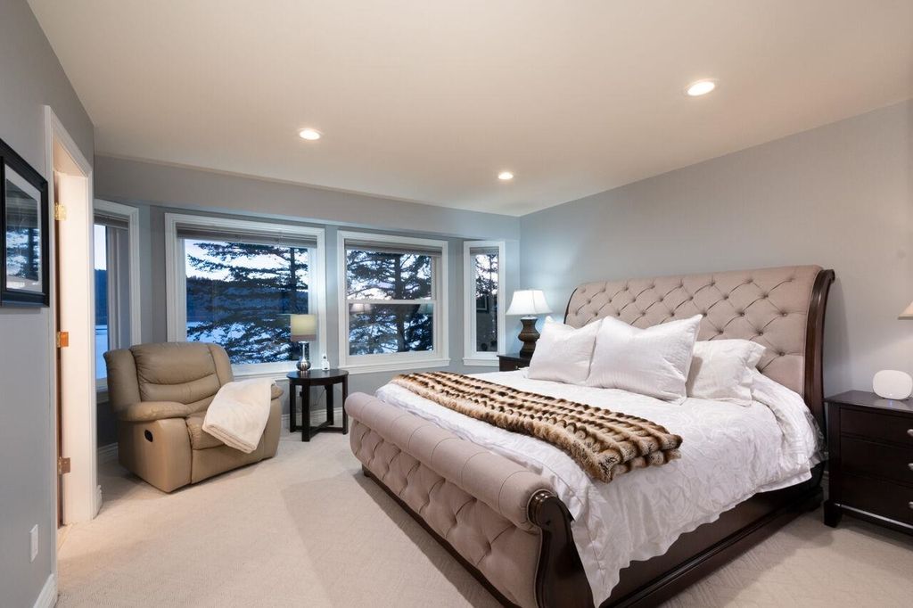 listing image 1105500225752672020