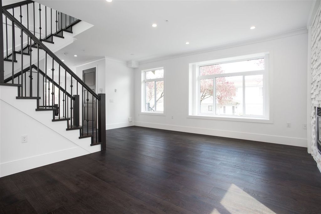 listing image 1108510945524805951