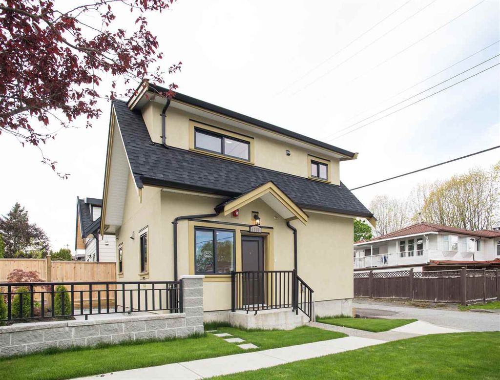 listing image 1108105684555324129