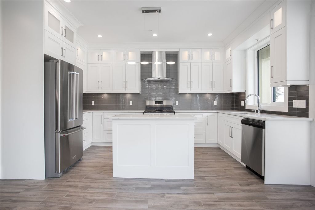 listing image 1108659248372788915