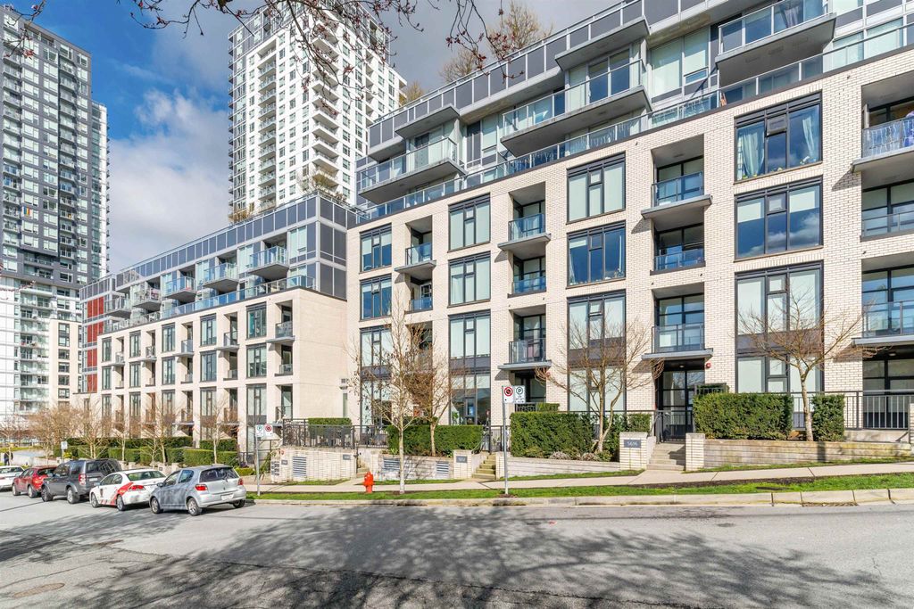 listing image 1104559254554919679