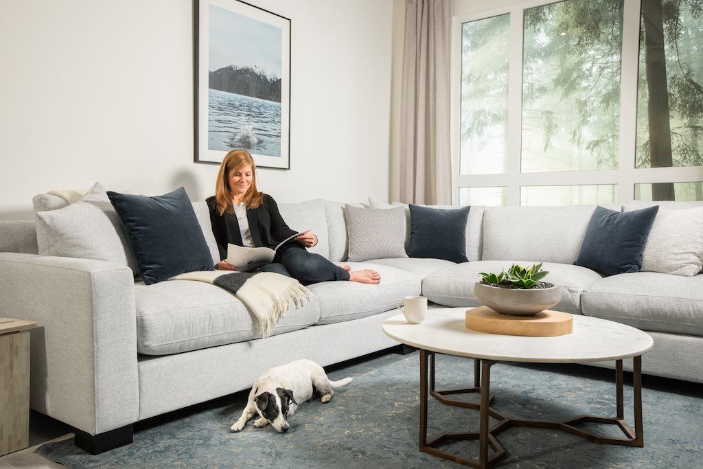 listing image 1109427142352593005