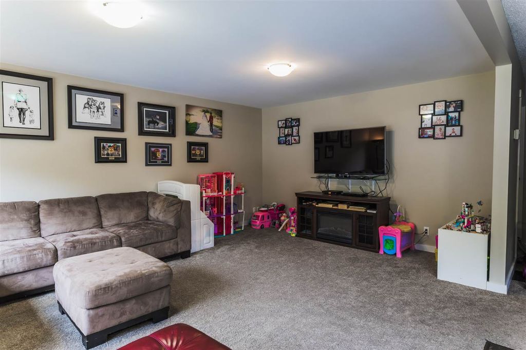 listing image 1107030433239394291