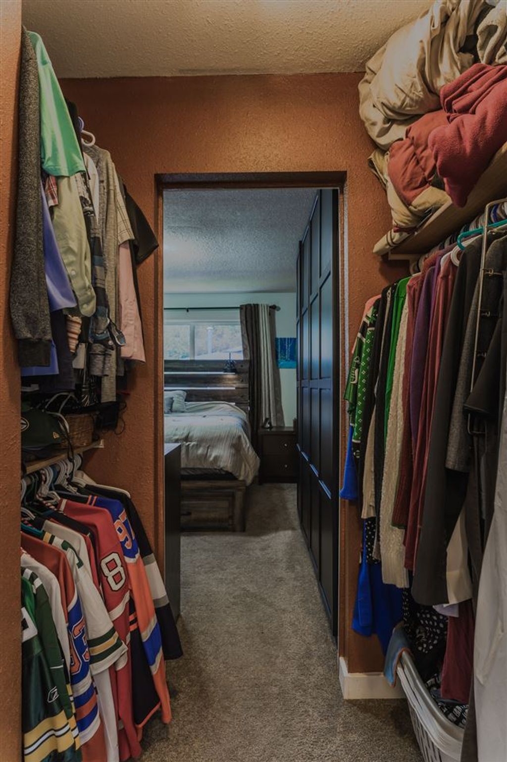 listing image 1105784889850525845