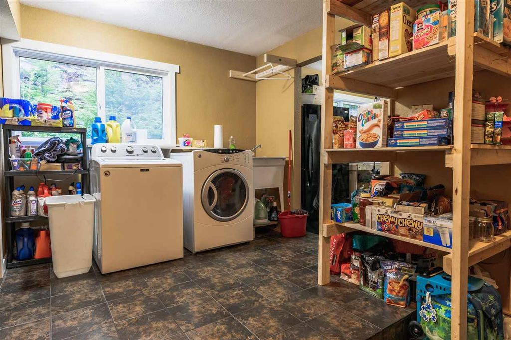 listing image 1101553947134839243