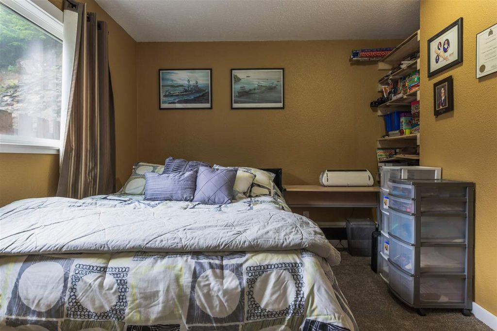 listing image 1107947472088468613