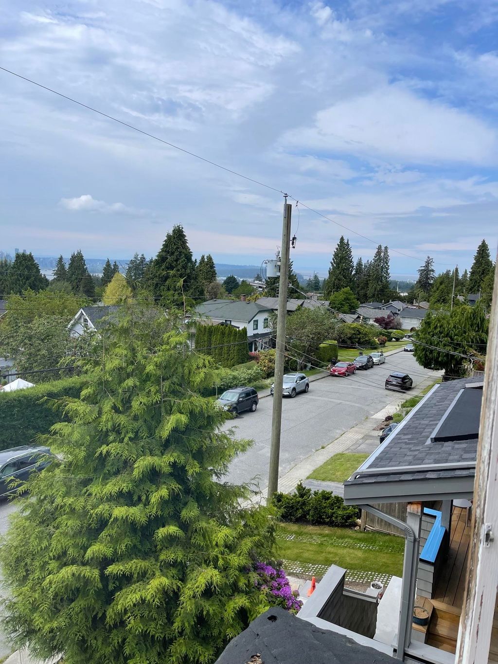 listing image 1109511714059305994