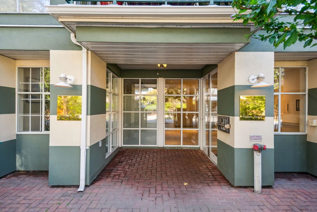 listing image 1107742572127684693