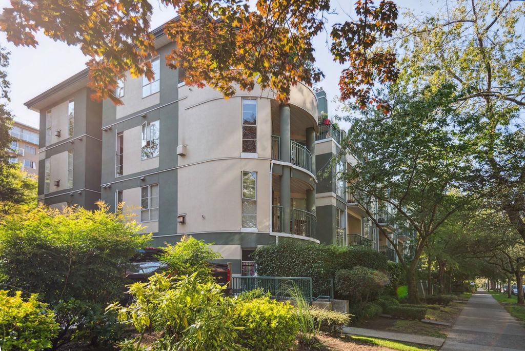 listing image 1101992059396960783