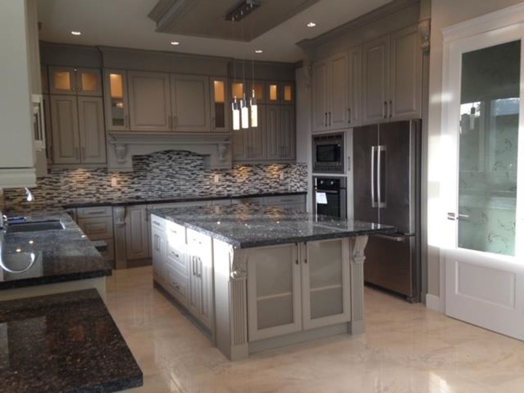 listing image 1103752431551724566