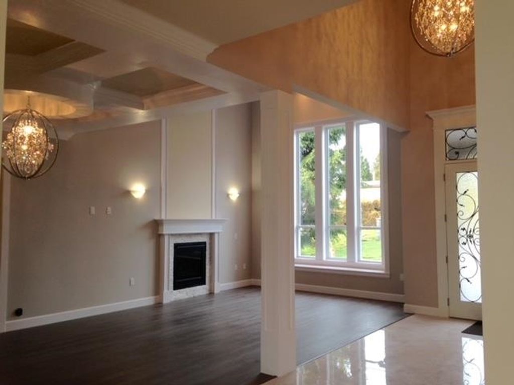 listing image 1105472175021265571