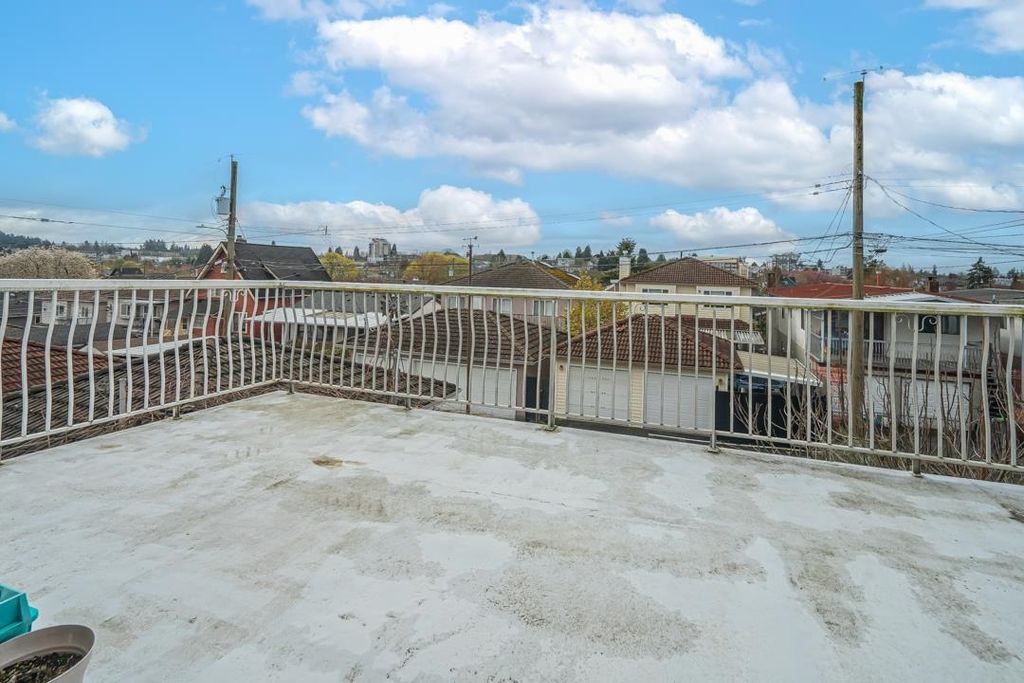 listing image 1101449175656082671
