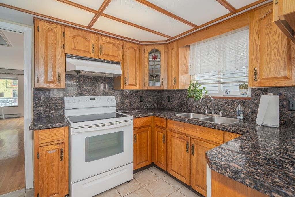 listing image 1104503718817775099