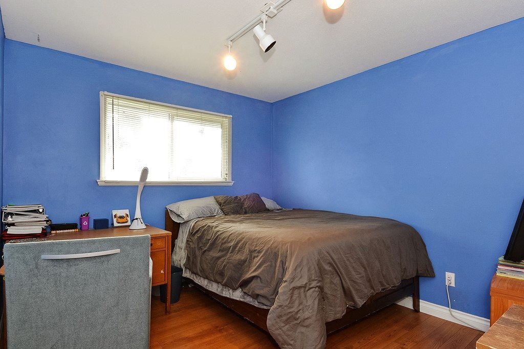 listing image 1105573555908675374
