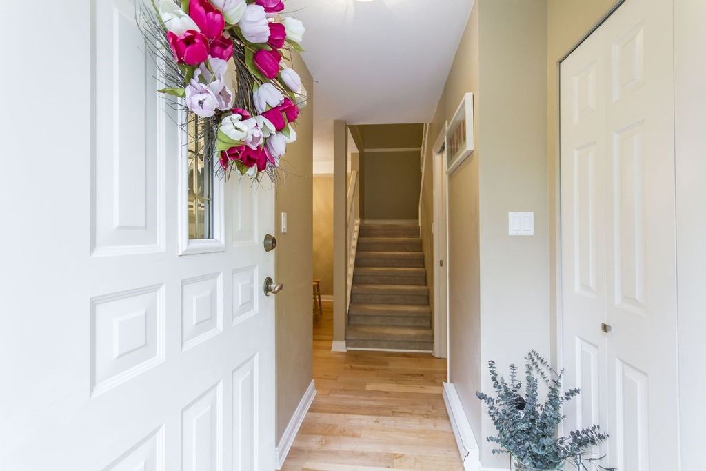 listing image 1102805202713071610