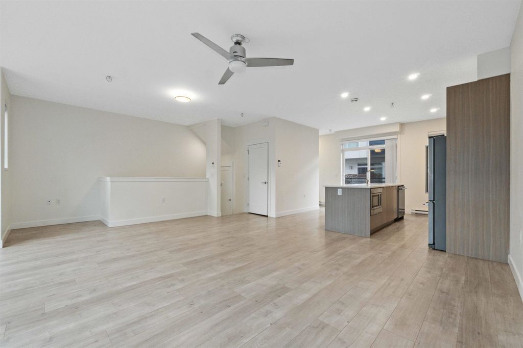 listing image 1102381206688145244
