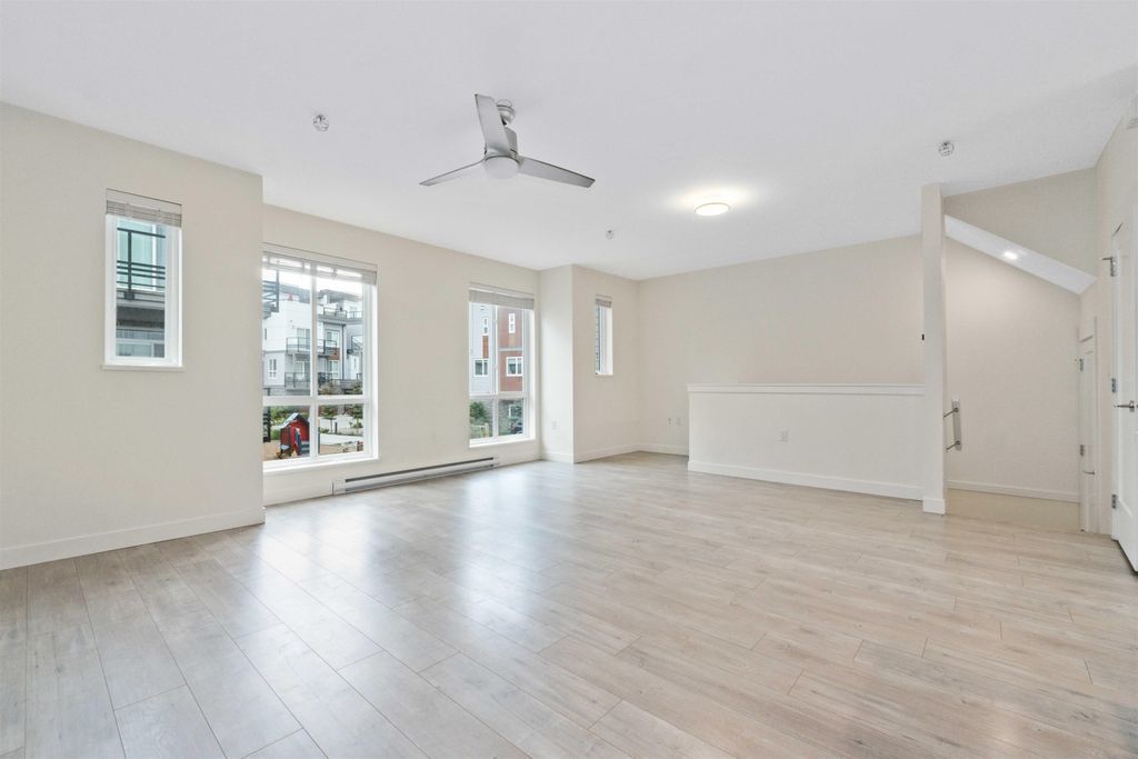 listing image 1103107415424265876