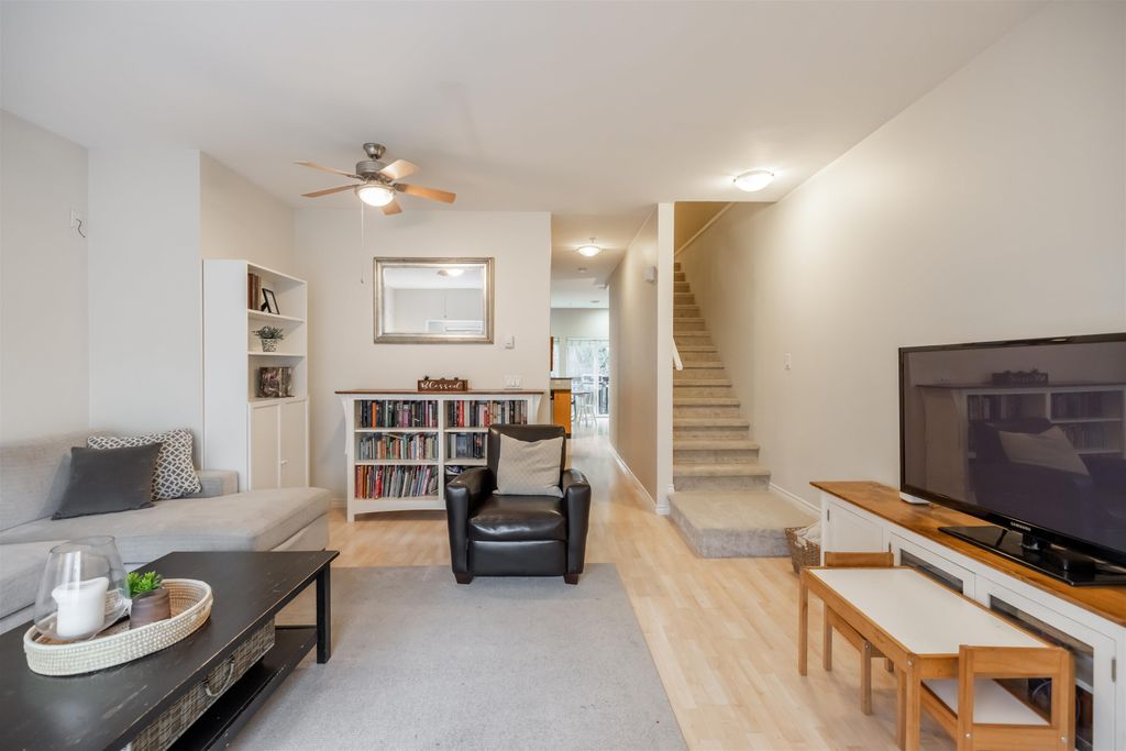 listing image 1104509909559101604