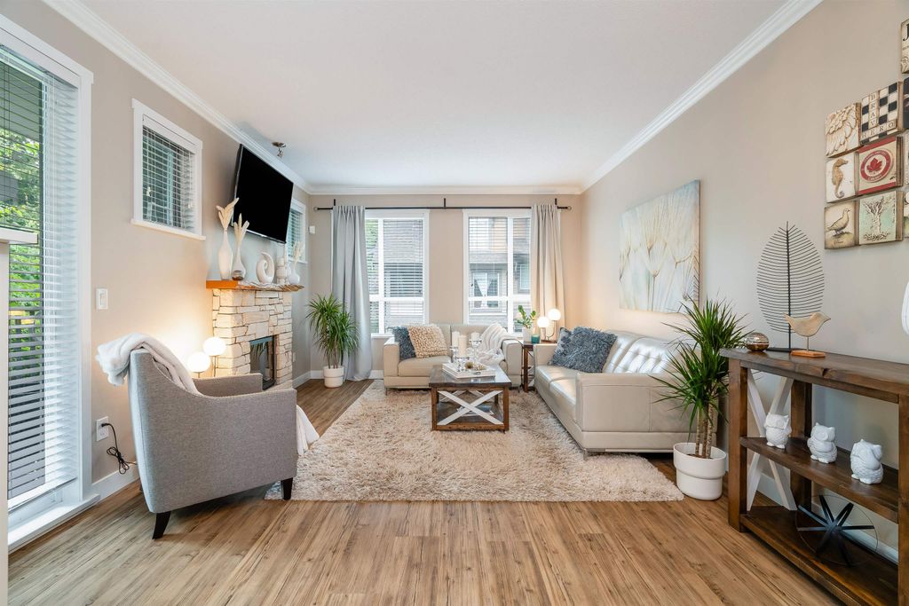 listing image 1103447117440109362