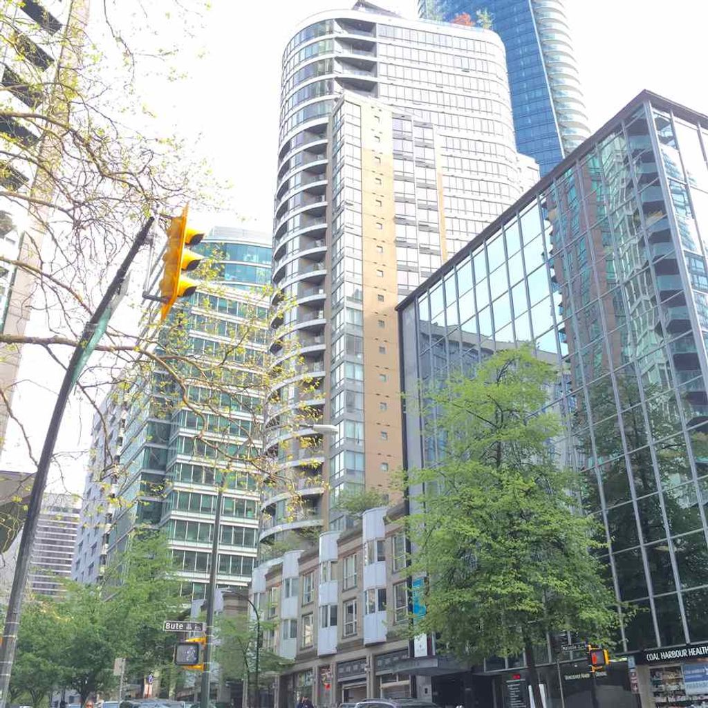 listing image 1106378467945260733