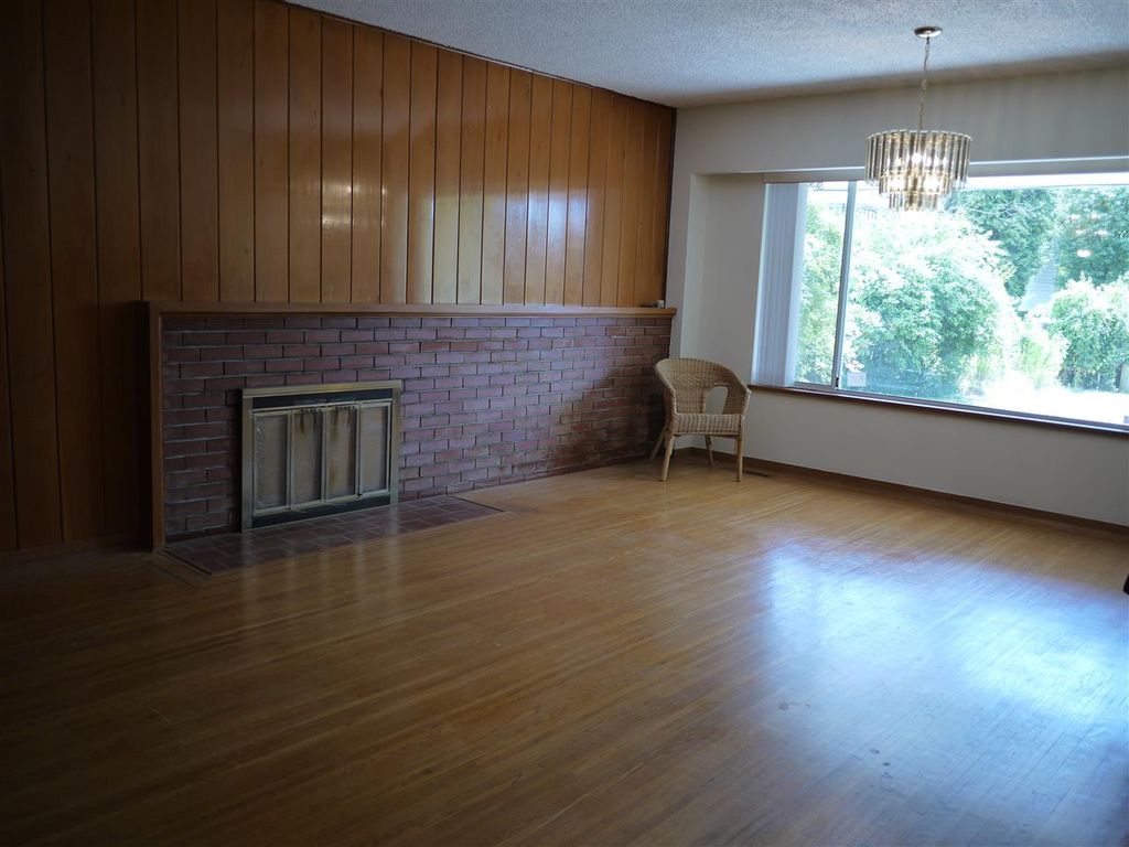 listing image 1109523690312677483