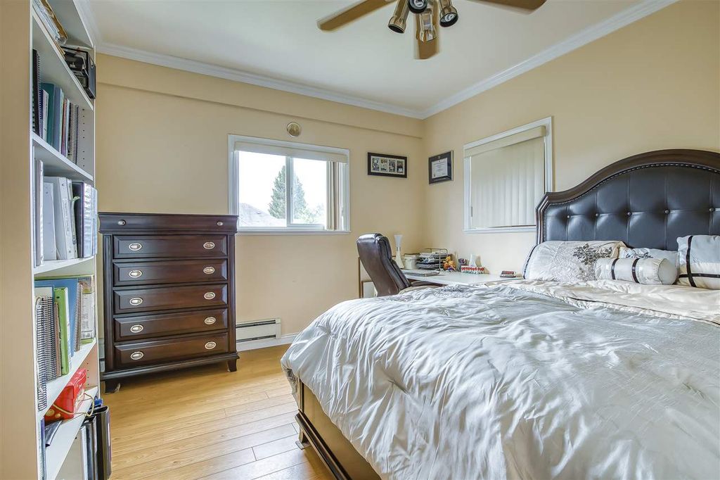 listing image 1106818089332319158