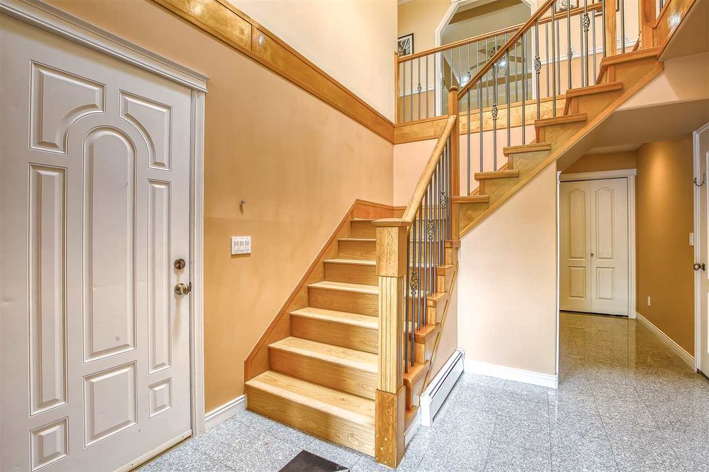 listing image 1106137277628257757