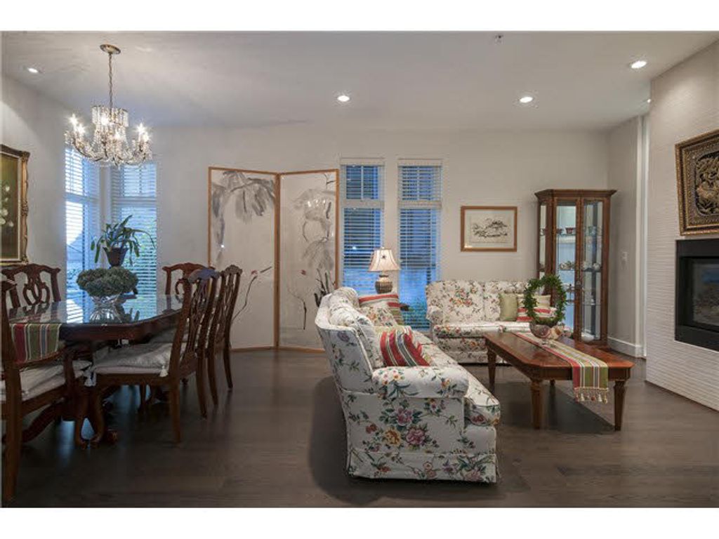 listing image 1105690003871699570