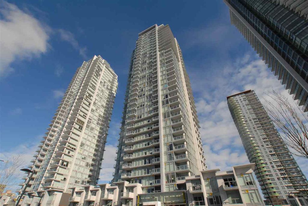 listing image 1107493893742403242