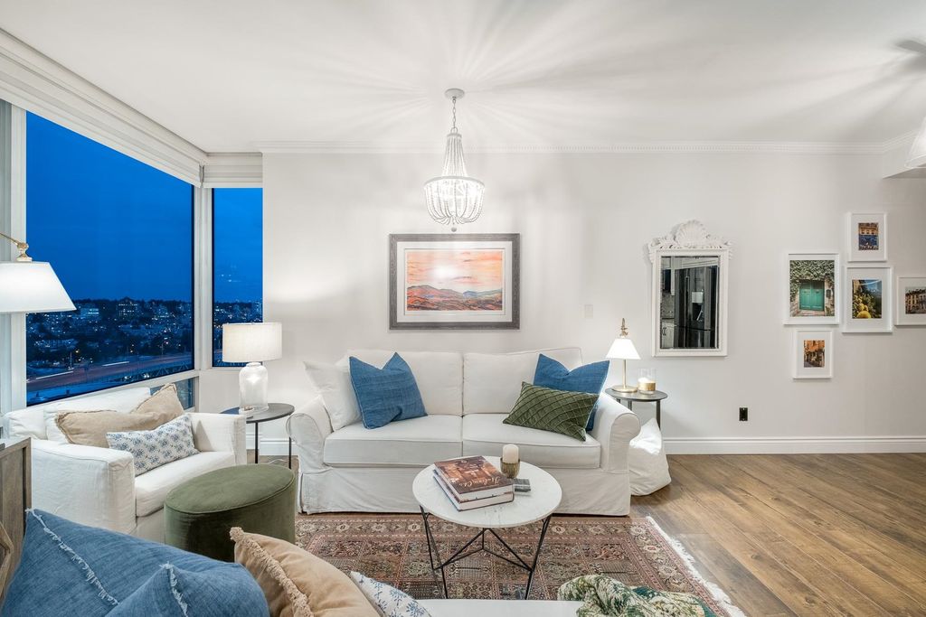 listing image 1106754353243331998