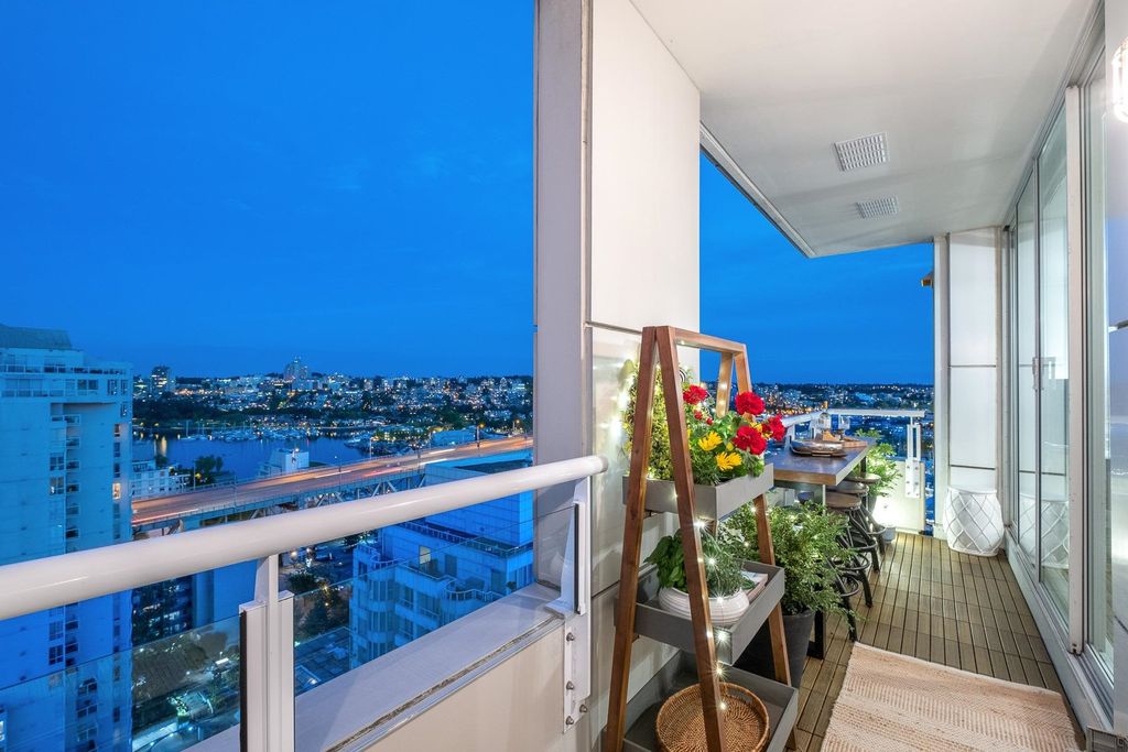 listing image 1105719383284362210