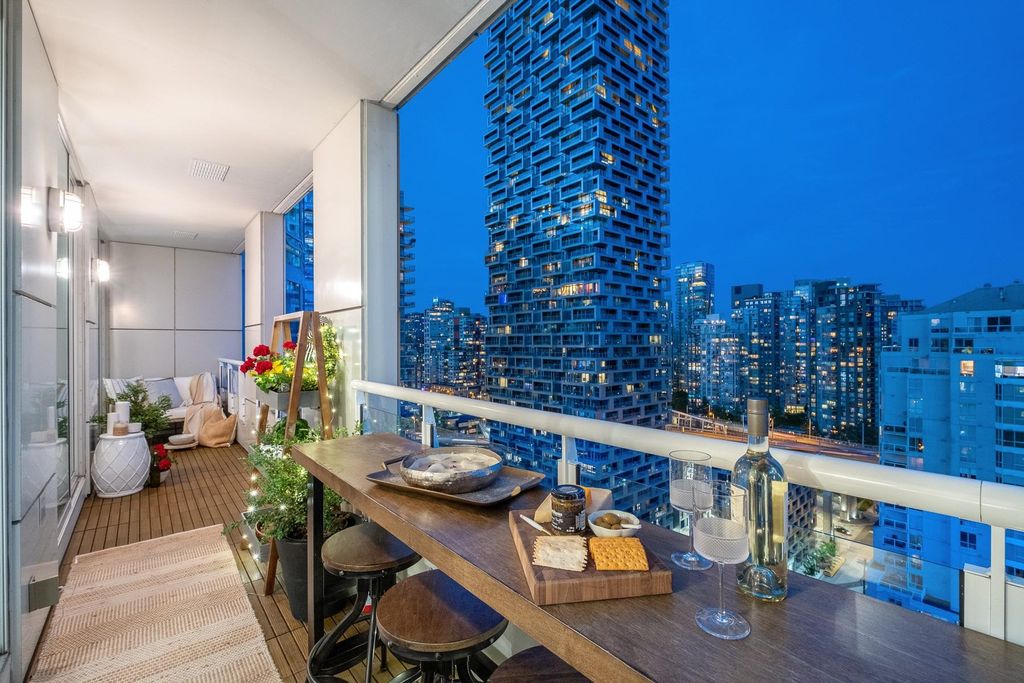 listing image 1102357513084566911