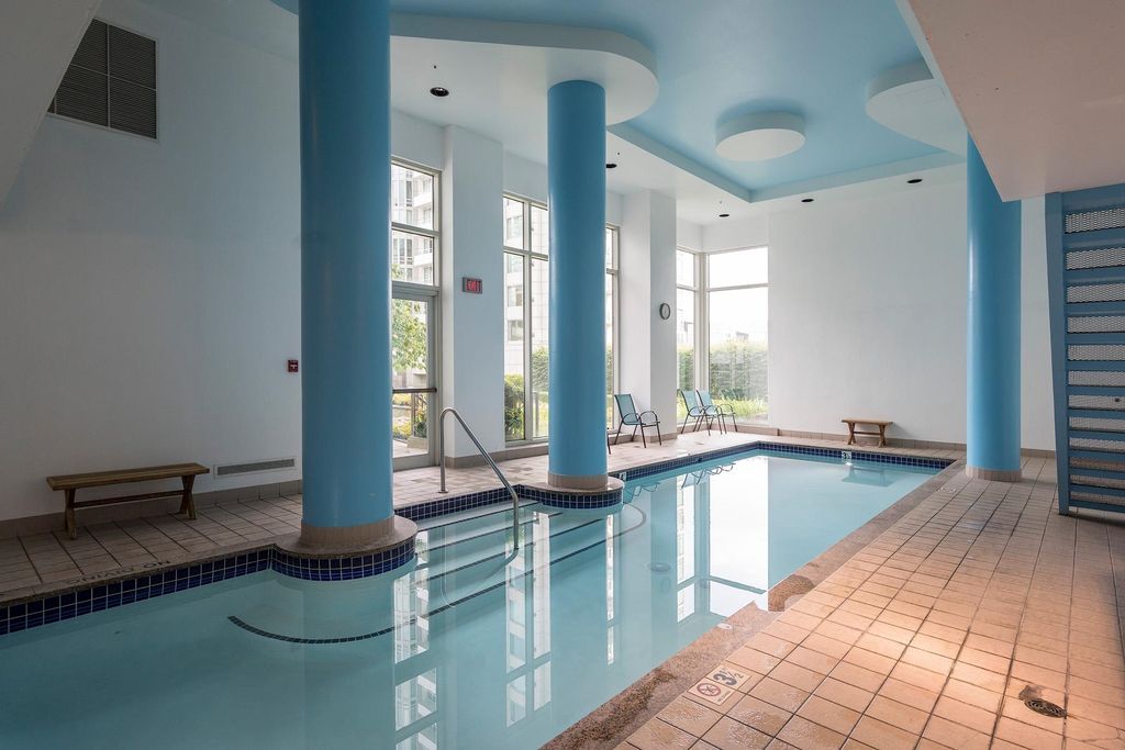 listing image 1109196882265018274