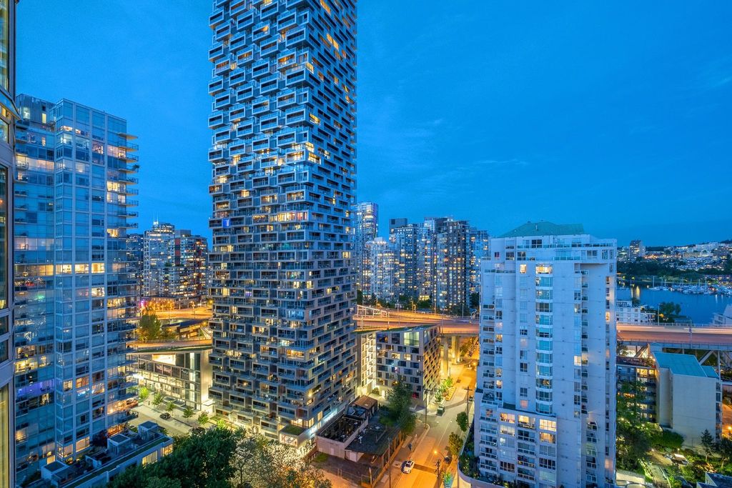 listing image 1106503843551805100