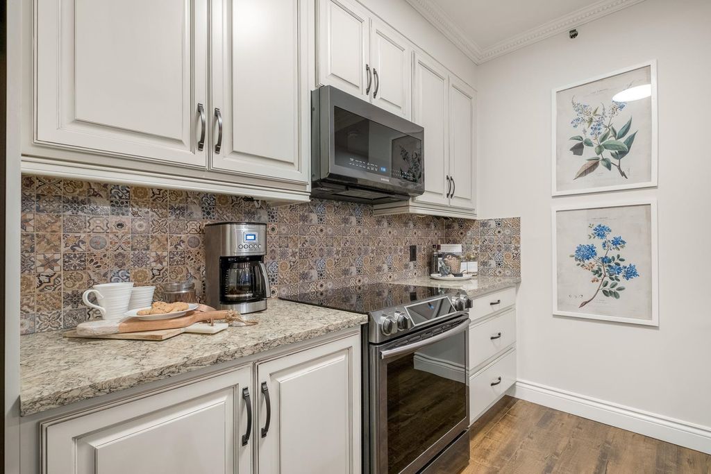 listing image 1100585964830138006