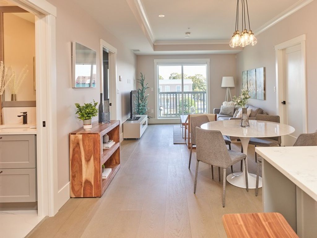 listing image 1100729341333016974