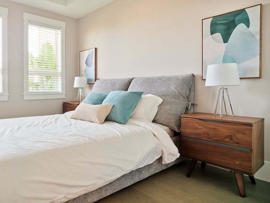 listing image 1101580866874900106