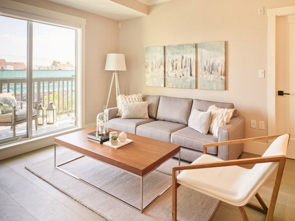 listing image 1105330254856810018