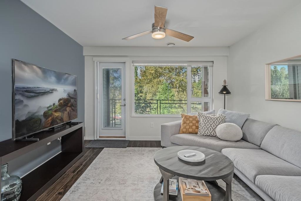 listing image 1100486867275947372