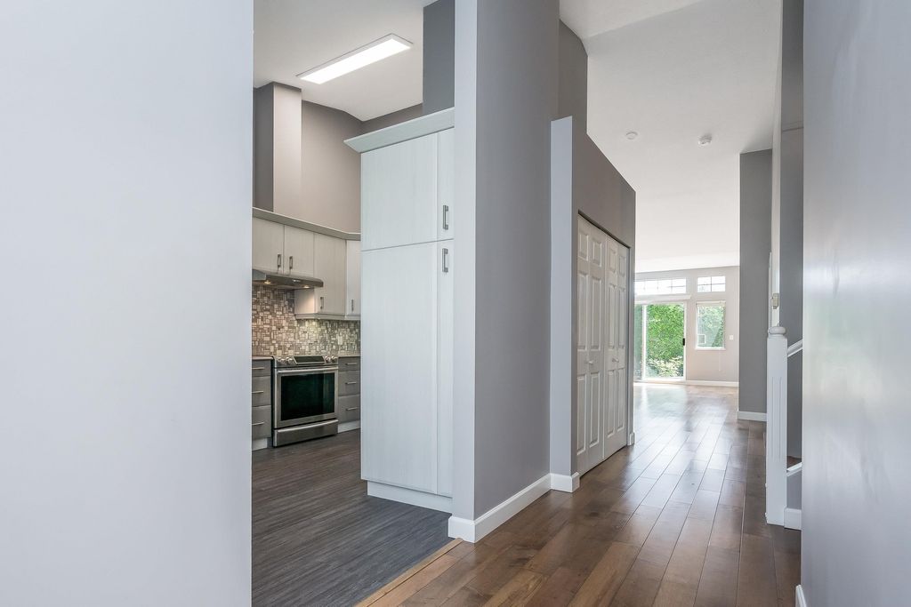 listing image 1108114343464128024